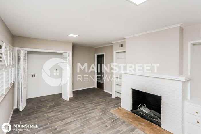 2605 Woodmere Dr - Photo 3 of 16