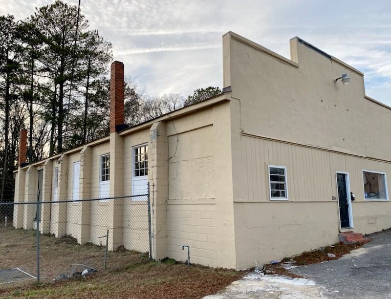 204 Airport Rd #NA - Photo 2 of 7
