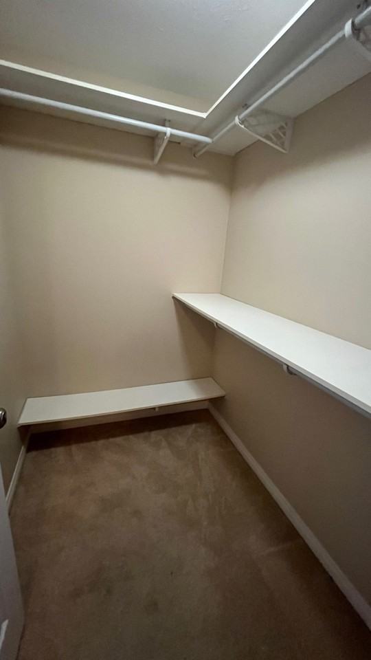 4722 39 St #1 - Photo 7 of 19