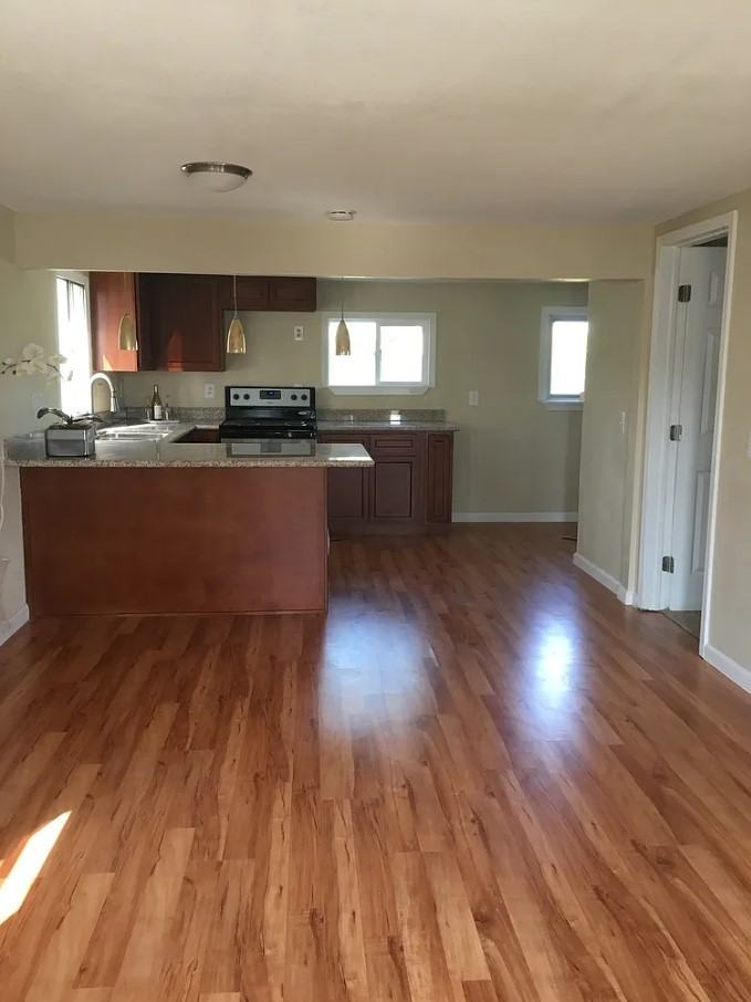 337 Potomac Ave #1 - Photo 3 of 11