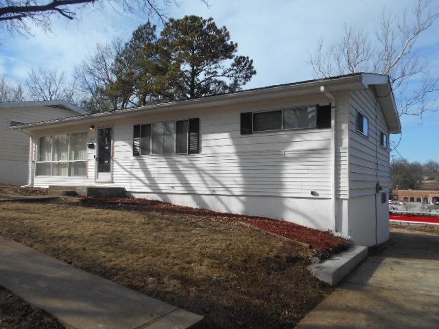 1217 Haley Ave - Photo 3 of 24