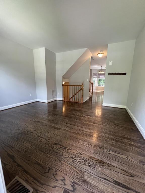 3507 Spring Rd - Photo 3 of 34