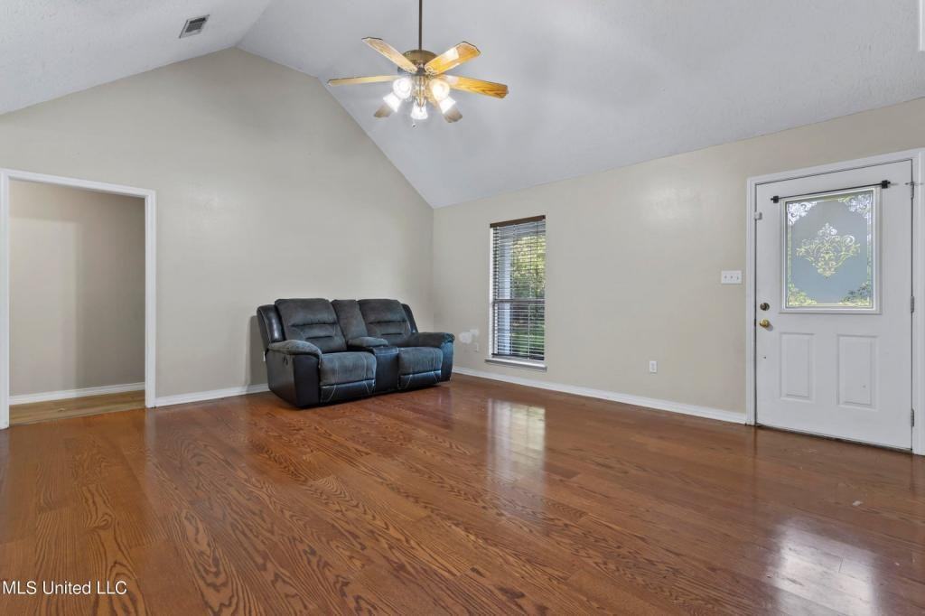 18700 Highway 63 - Photo 3 of 22