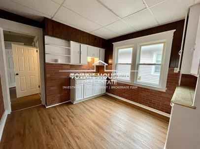 180 Brunswick Blvd - Photo 2 of 31