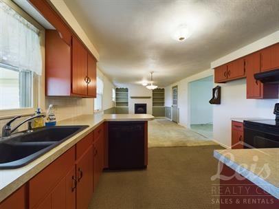 6396 Daly Rd - Photo 3 of 20