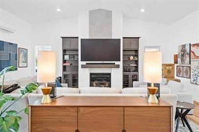 3858 W Grandview Ave - Photo 3 of 29