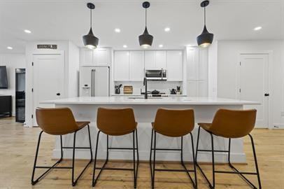 328 N Patrick St #1 - Photo 2 of 20