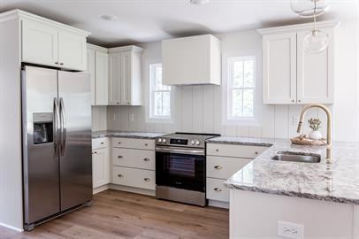 208 Ned Brown Rd - Photo 3 of 35