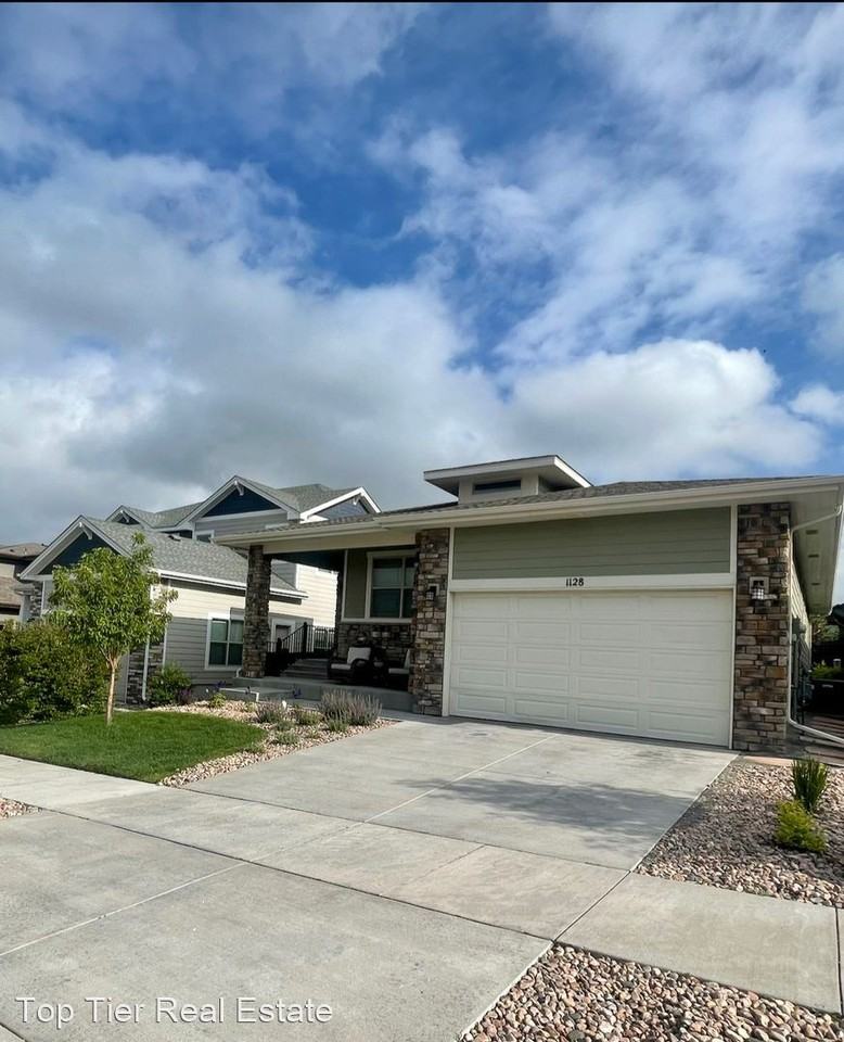 1128 Sea Biscuit Dr - Photo 3 of 50