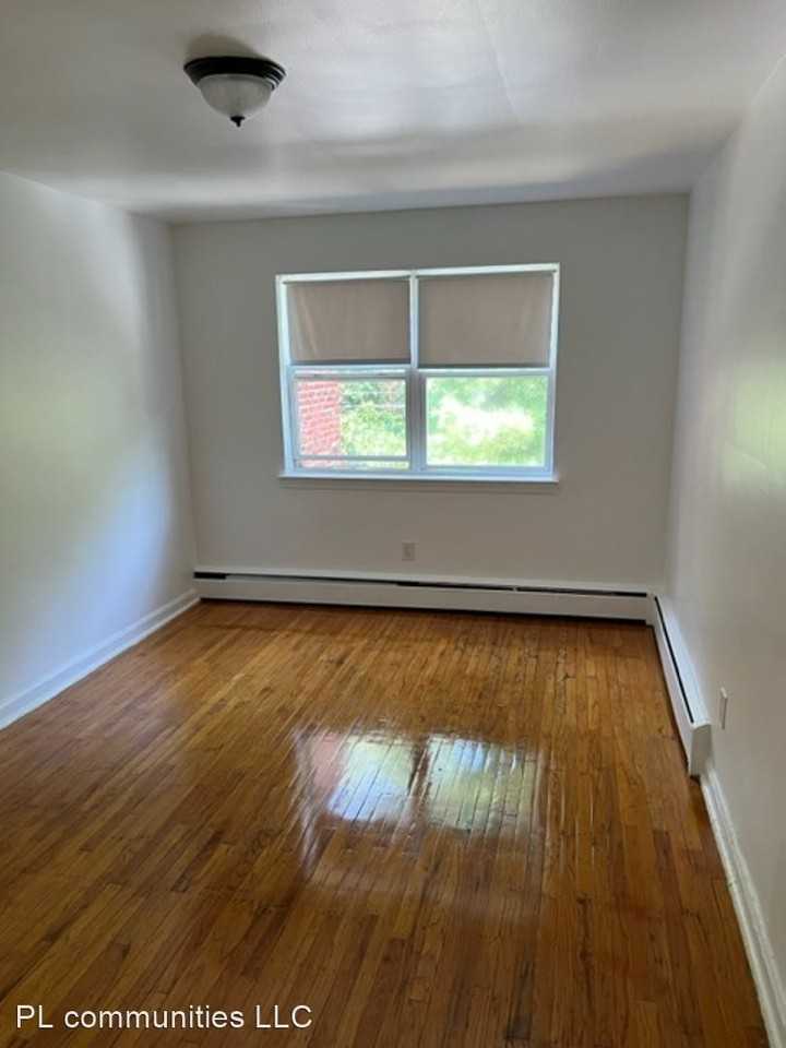 1 & 3 Bruce Park Dr. - Photo 2 of 8