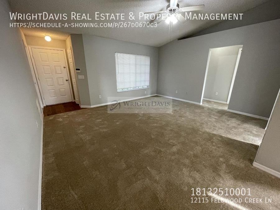 12115 Feldwood Creek Ln - Photo 3 of 29