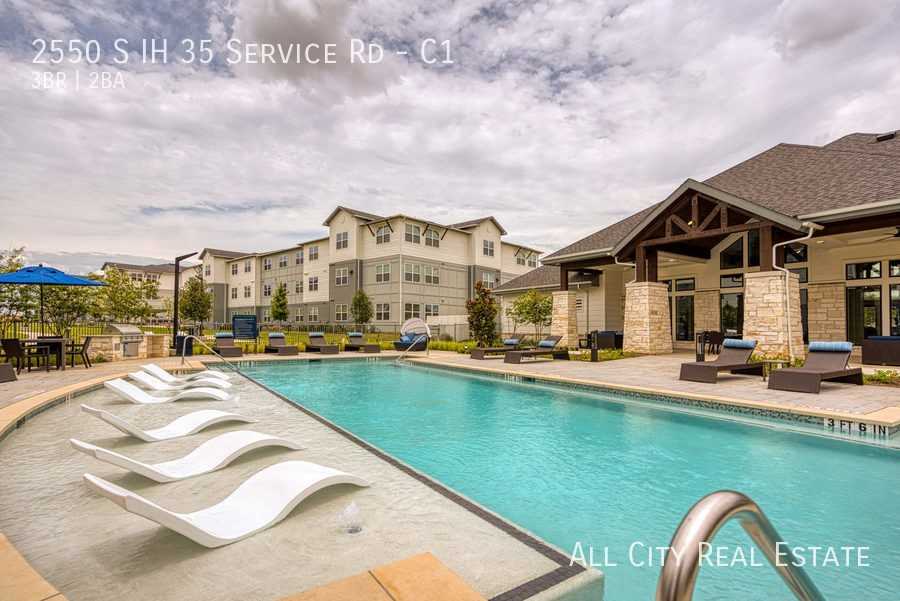 2550 S IH 35 Service Rd #C1 - Photo 3 of 9