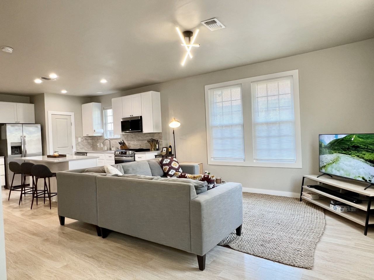 1111 S Glasgow Dr #NA - Photo 2 of 17