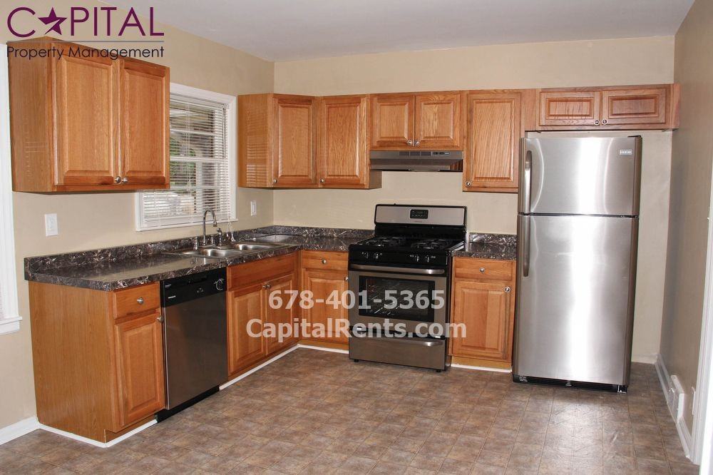 2907 Cloverhurst Dr - Photo 2 of 5