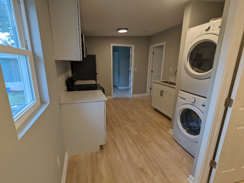 2315 Main St #2 - Photo 3 of 10