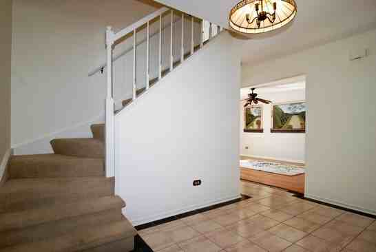 10561 Waterford Dr - Photo 3 of 16