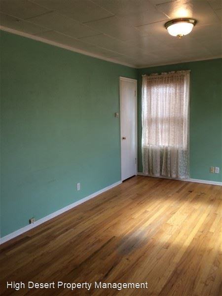 Ochoco Ave - Photo 2 of 7