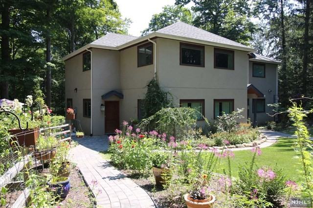 20 Sherwood Rd - Photo 2 of 25