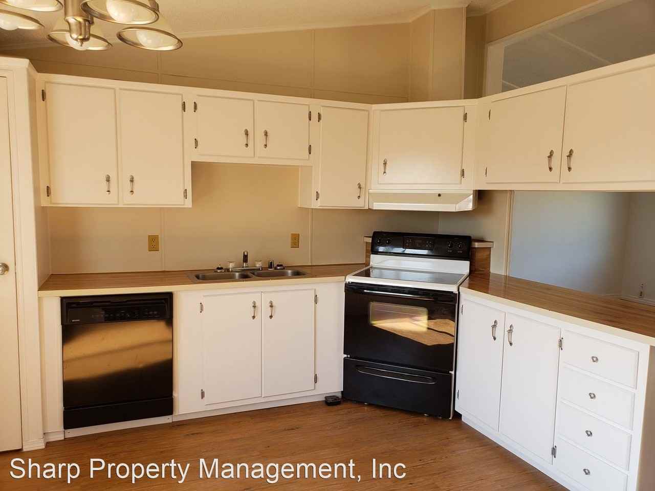 223 Shirley Gordon Rd - Photo 3 of 13