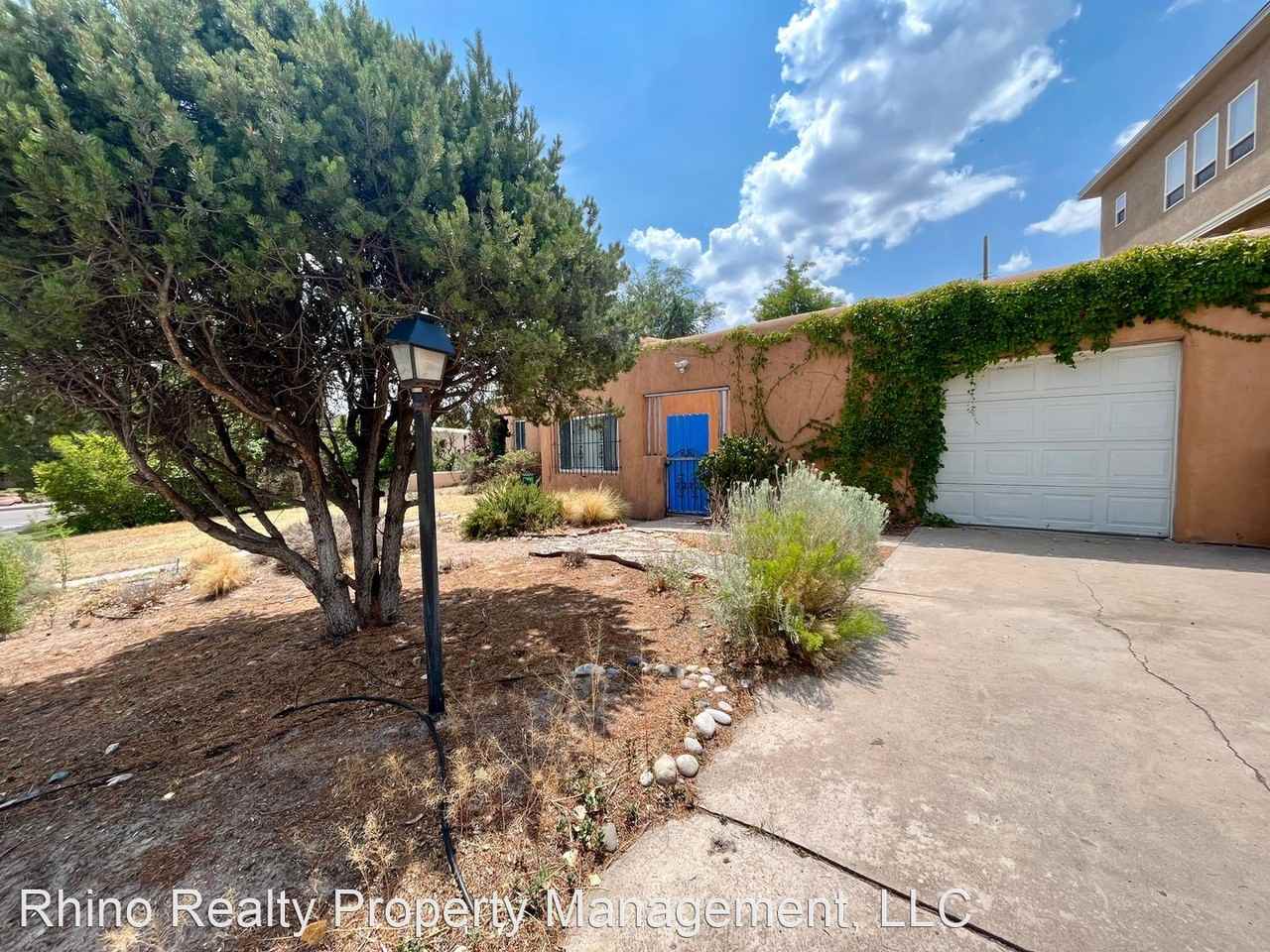 2632 Vista Larga Ave Ne - Photo 2 of 23