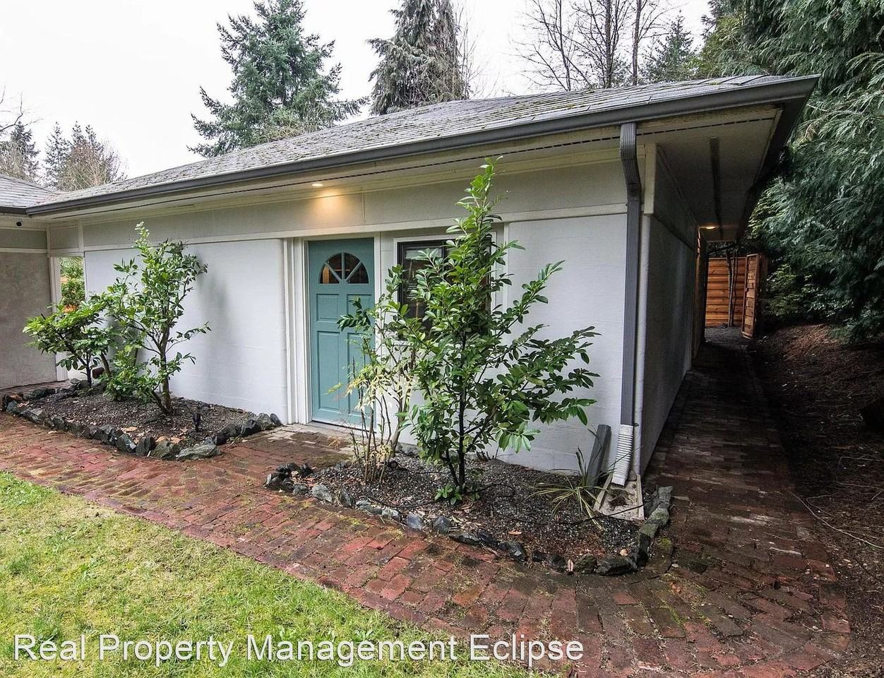 19311 100th Ave NE - Photo 2 of 18