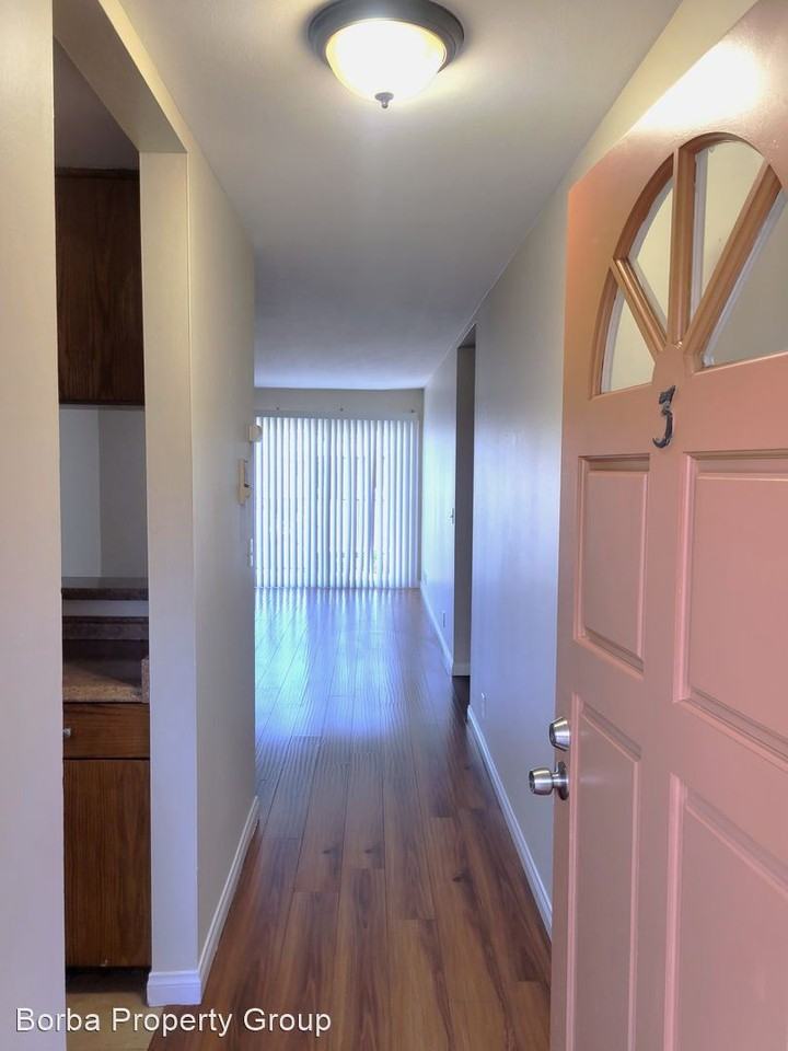 2022 E. 7th St. - Photo 2 of 15