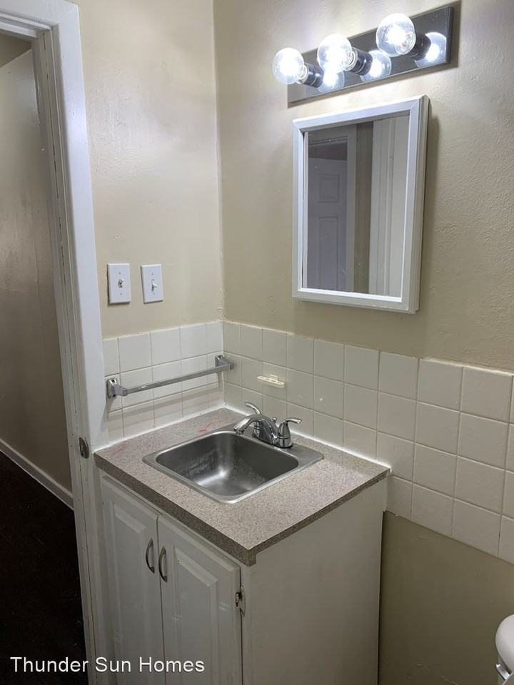 4414 36th st - Photo 2 of 8