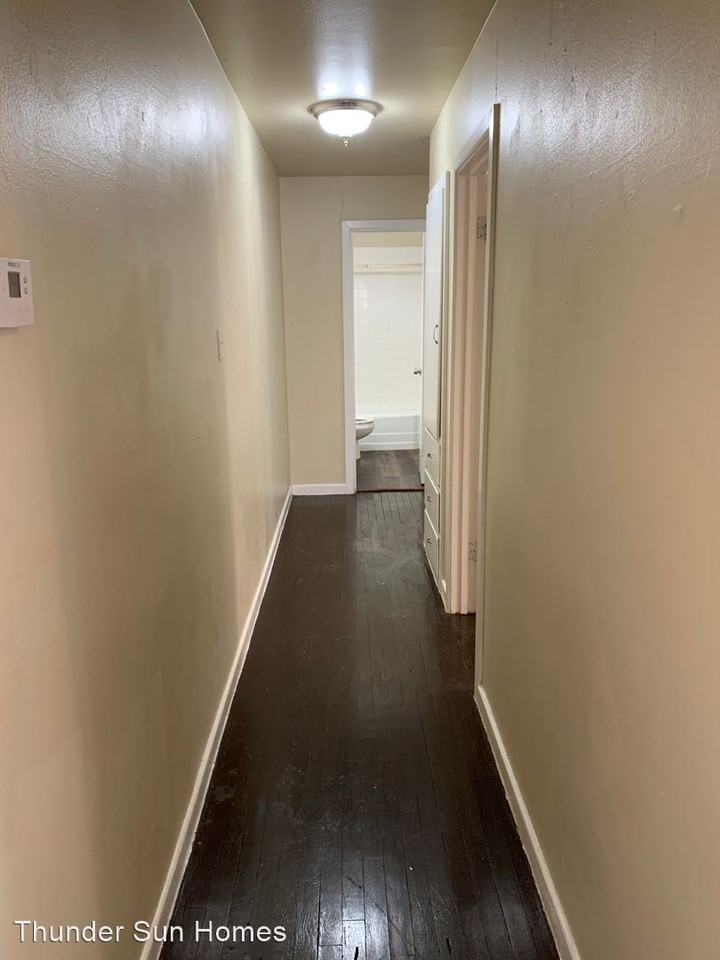 4414 36th st - Photo 3 of 8