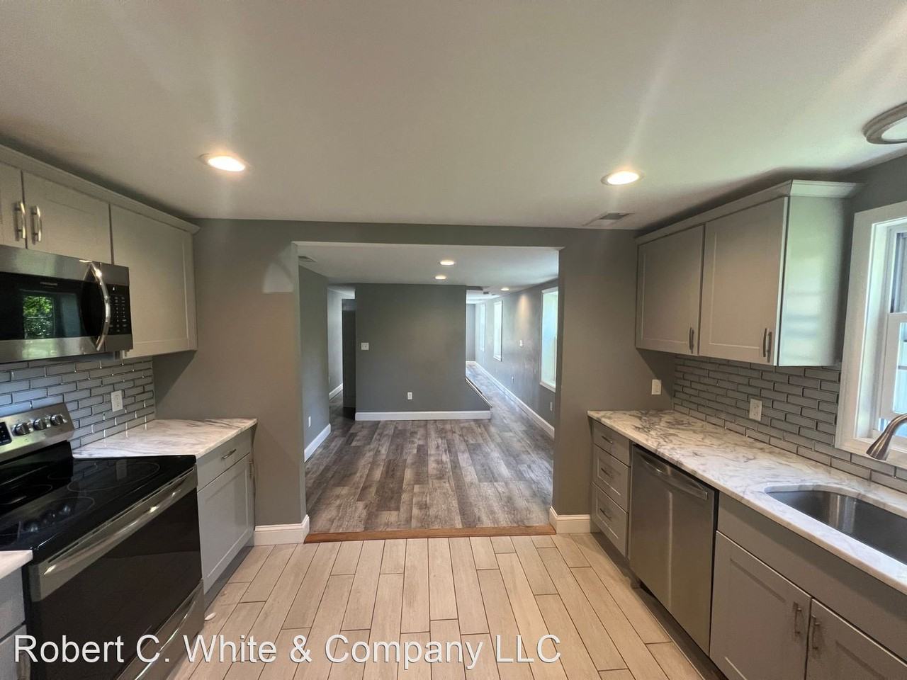 127 Main Street - Photo 3 of 29