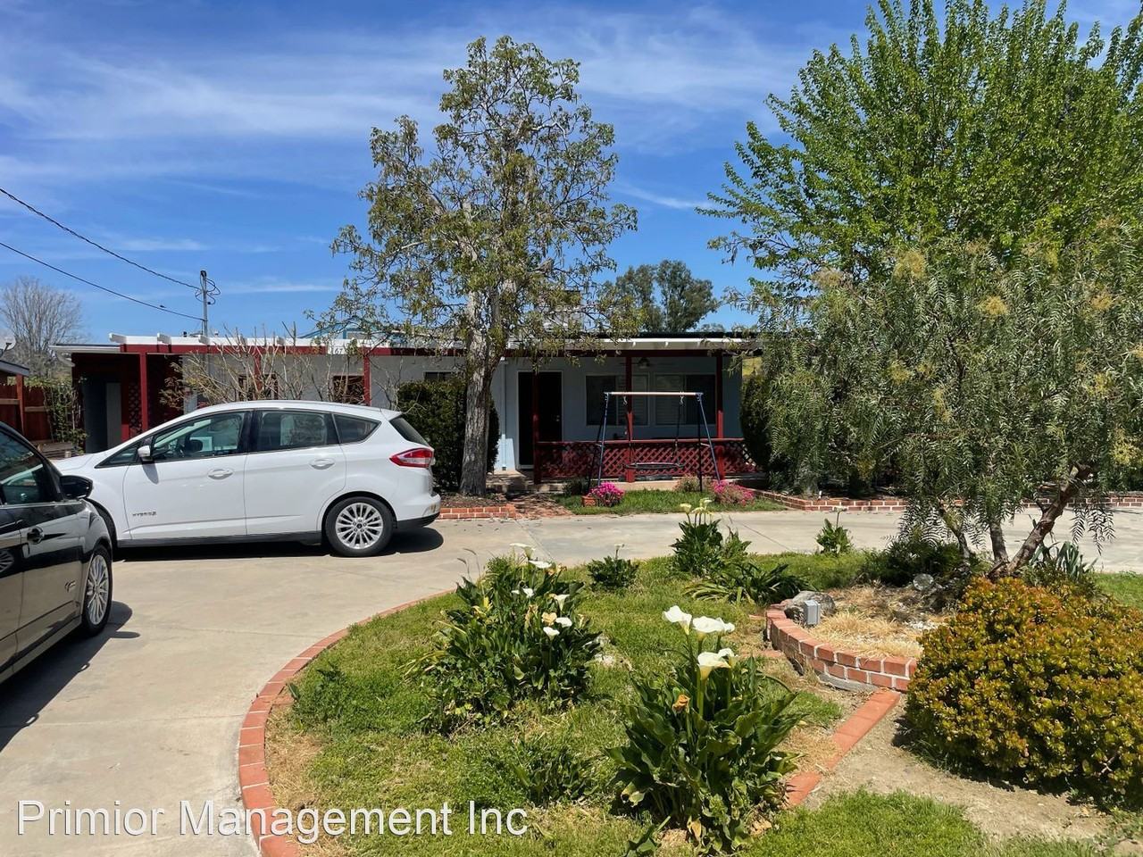 16736 Joy St - Photo 2 of 21