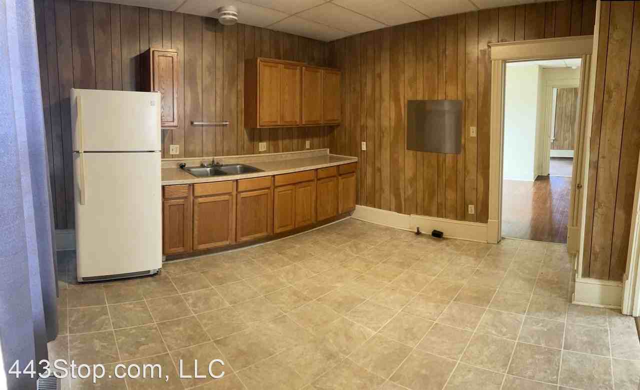 614 N Clark St, Mexico, MO 65265 3 Bedroom House for 800/month Zumper