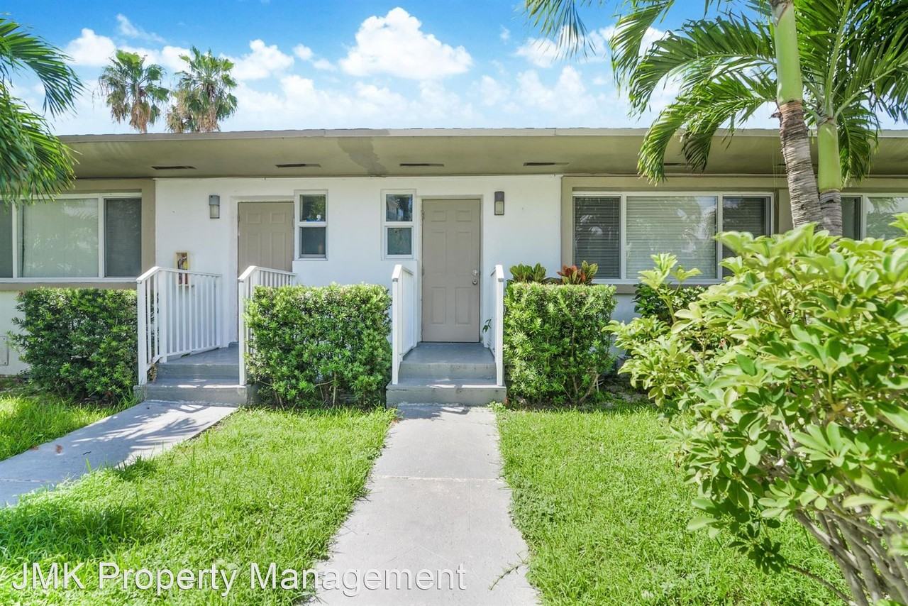 9800 East Bay Harbor Drive - Photo 2 of 48