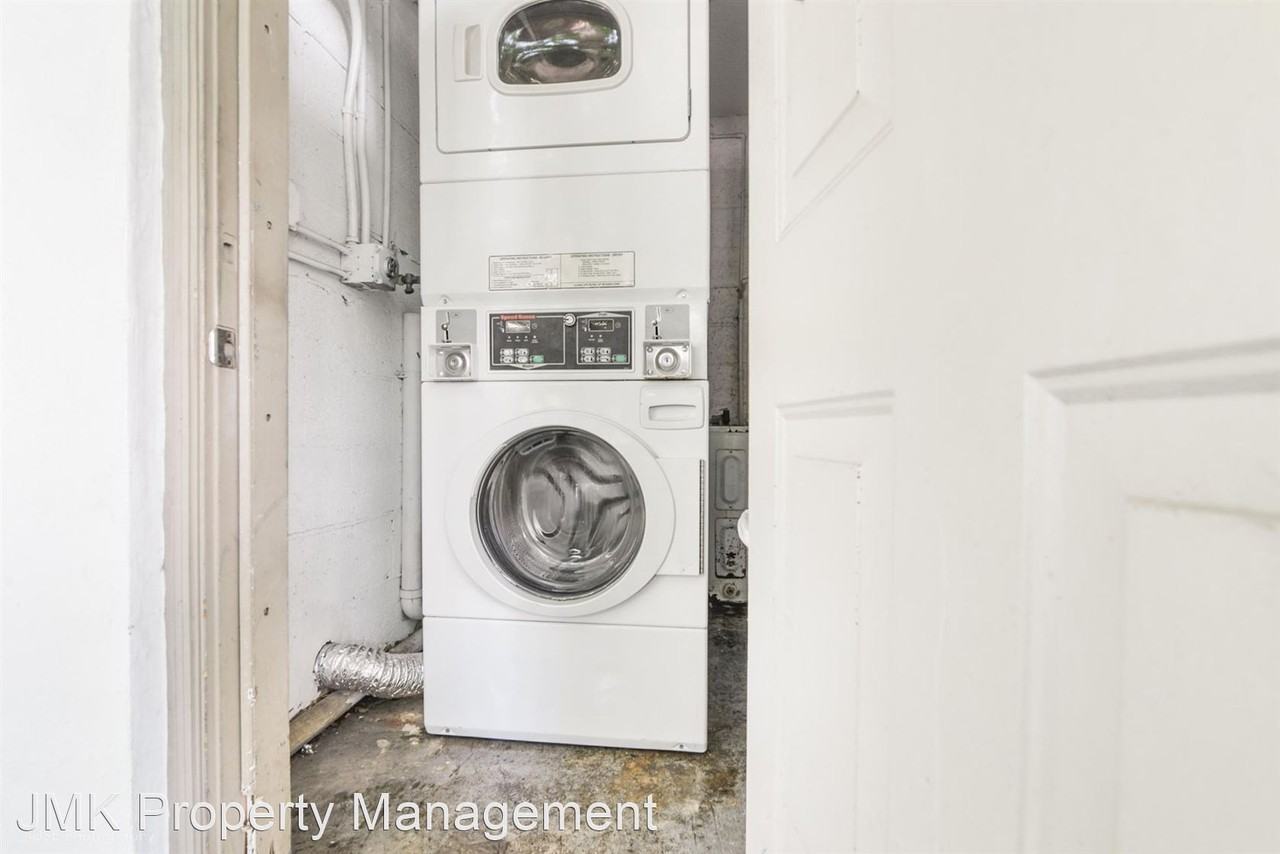 9800 East Bay Harbor Drive - Photo 3 of 48