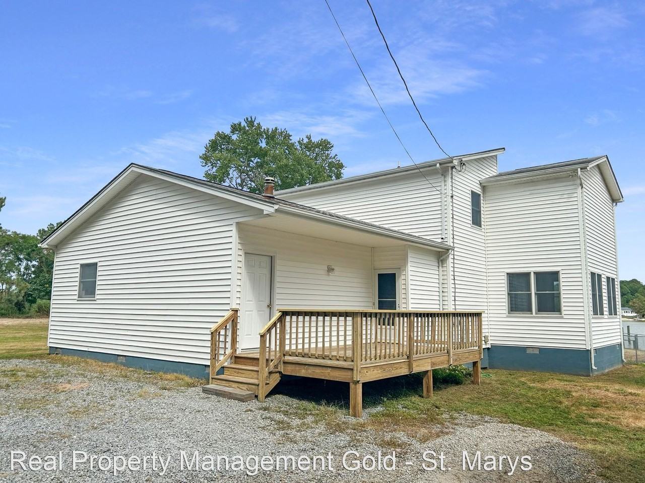 37117 Moore Rd - Photo 3 of 11