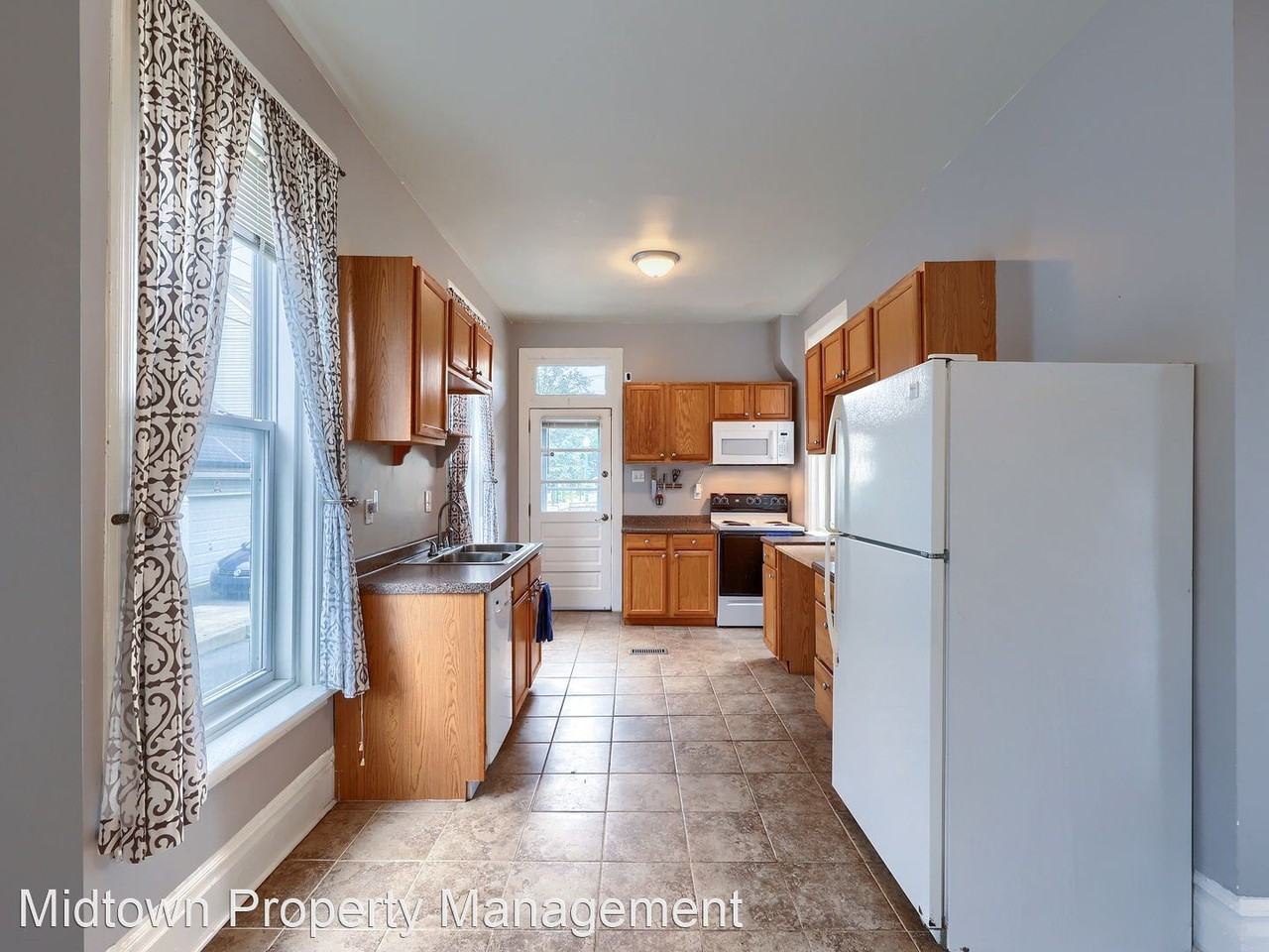 319 Kelker St - Photo 3 of 27