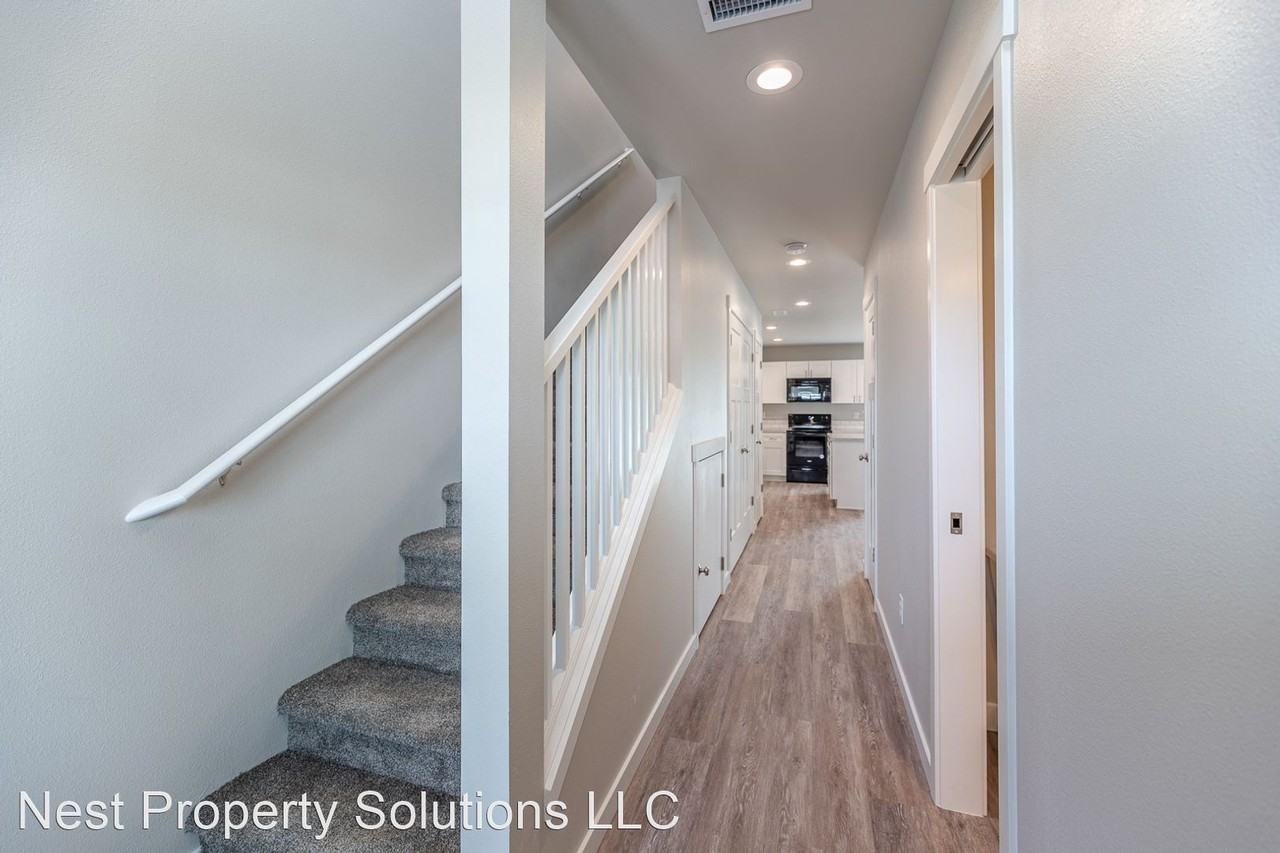 324/326 W 6th St. - Photo 2 of 35