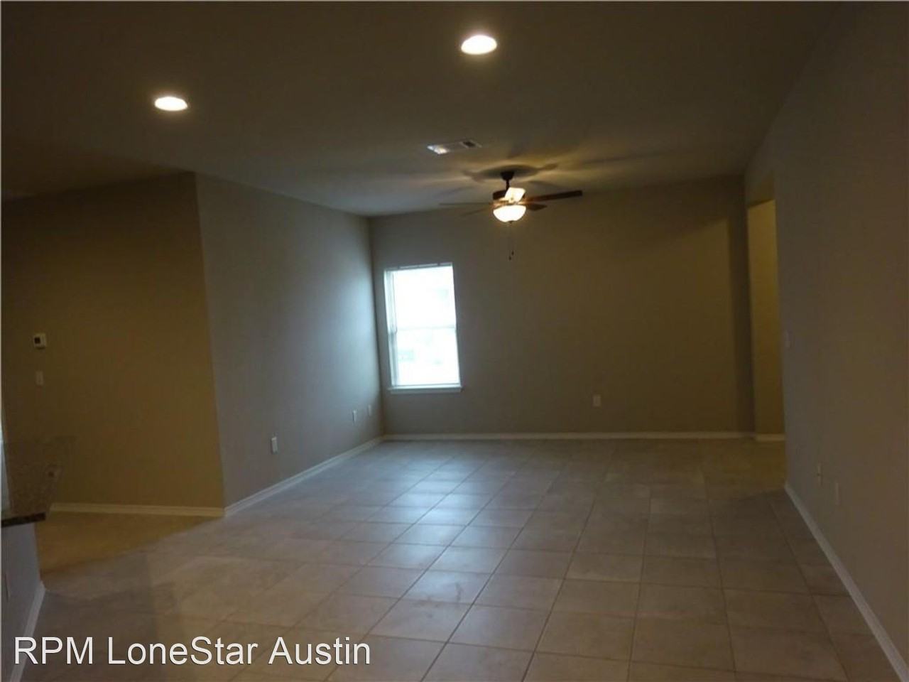 1733 Davidson Ranch Dr - Photo 3 of 17