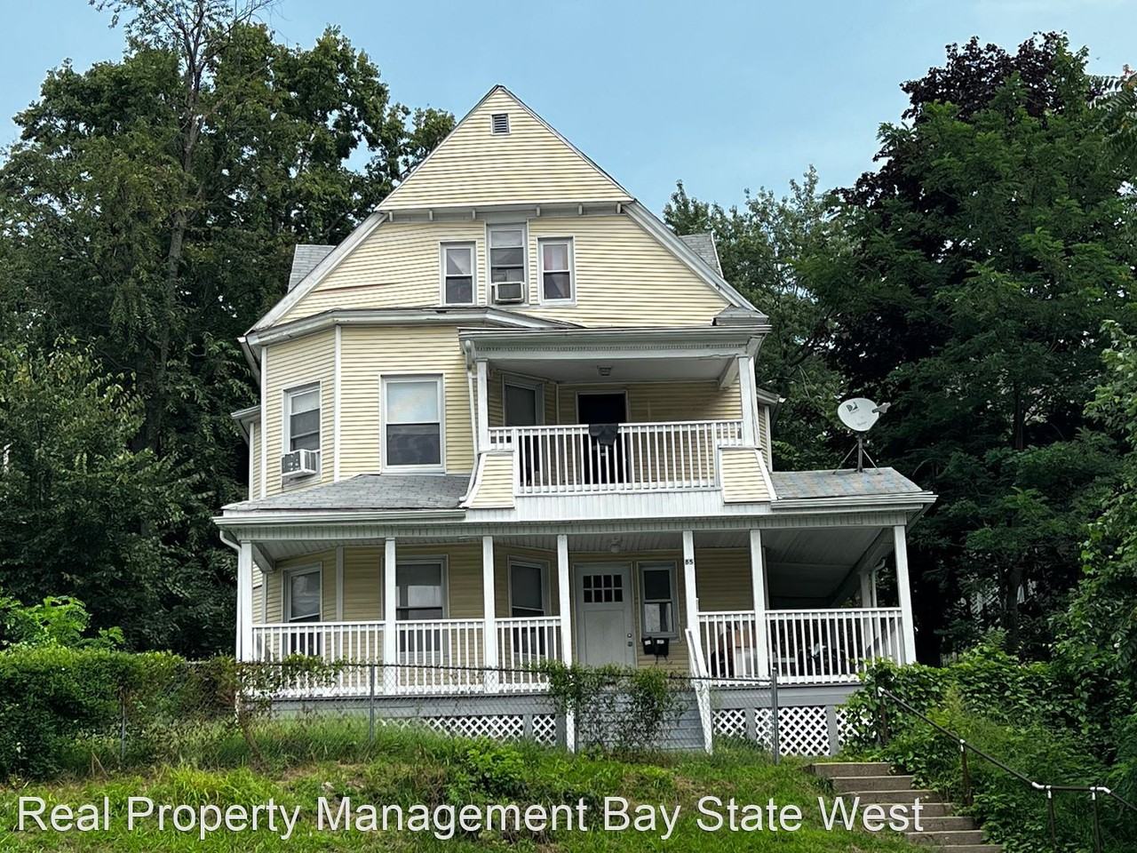 85 Belmont Ave - Photo 2 of 23