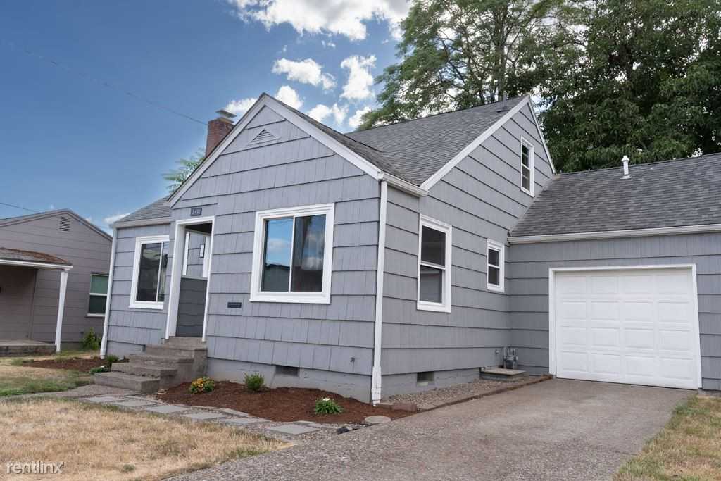 340 Broad St N - Photo 2 of 24