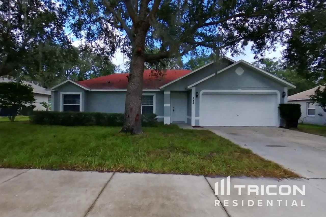 744 Tranquility St - Photo 2 of 16