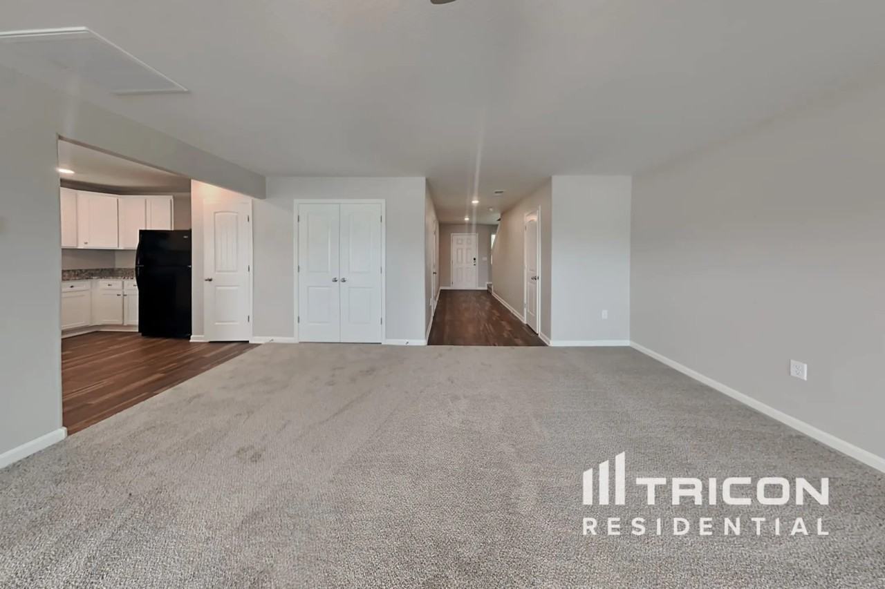 286 Belcaro Dr - Photo 3 of 33