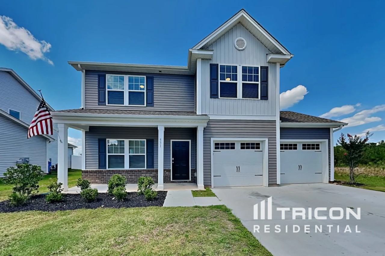 531 Comfort Way - Photo 2 of 18