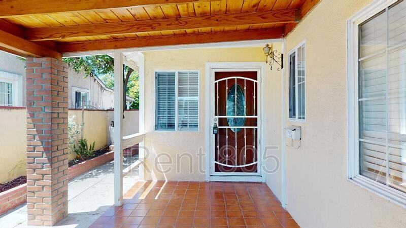 1127 S N St - Photo 2 of 20