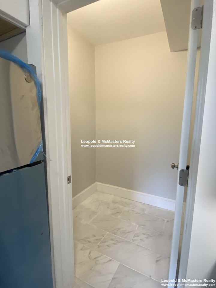 102 Longwood Ave #2 - Photo 7 of 15