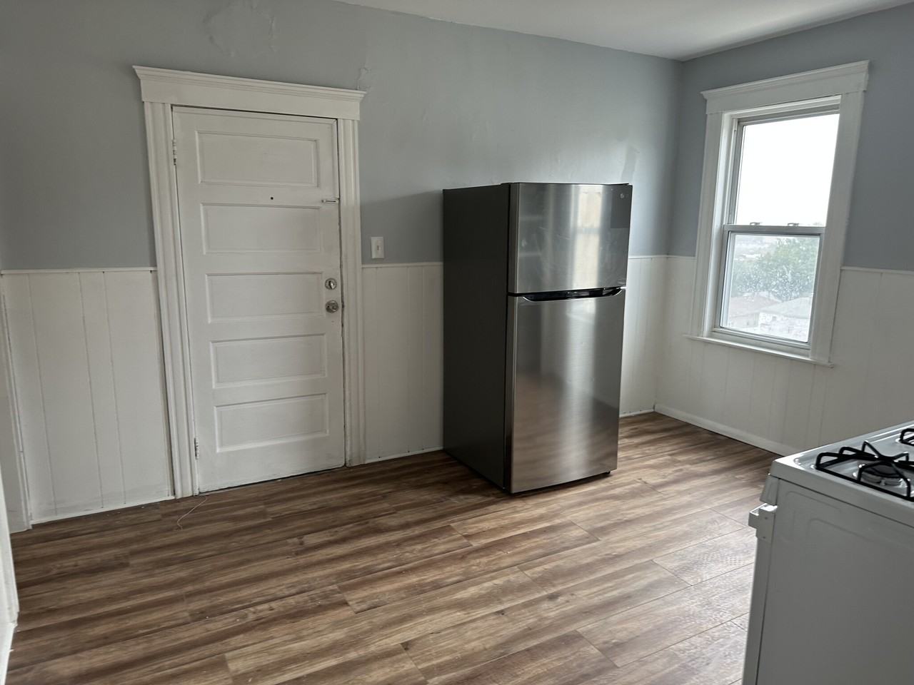 Vernon St #3 - Photo 2 of 13