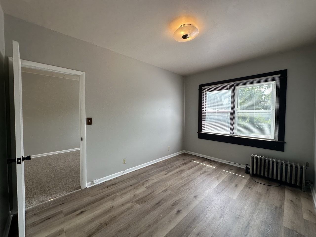 40 W 73Rd Ave - Photo 2 of 14