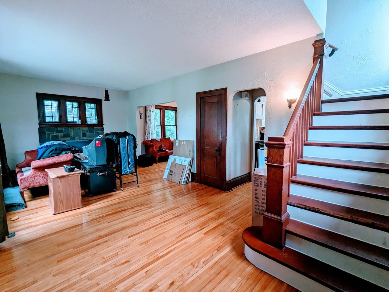 2024 Como Ave - Photo 2 of 20