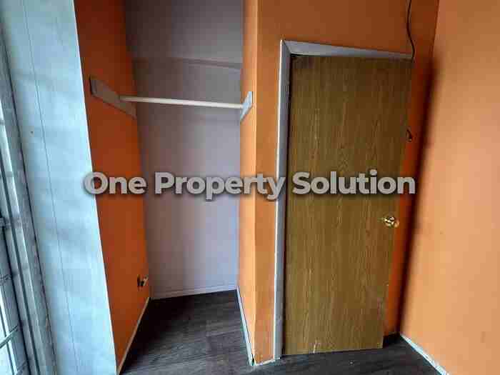 5284 Broadway Ste 10 #10 - Photo 3 of 11