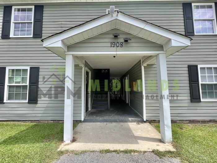 1908 Tall Pines Cir #4