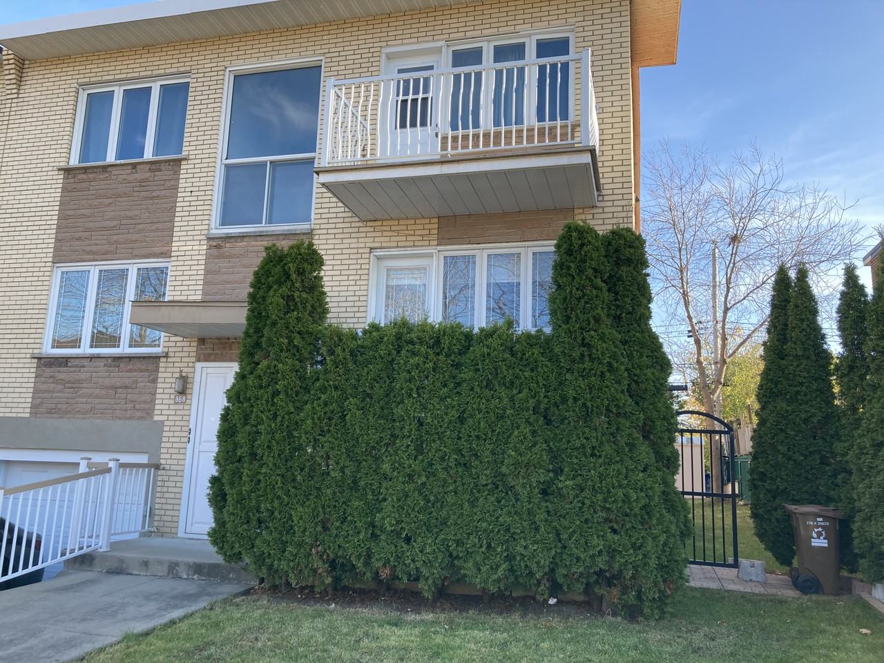 866 56e Avenue 866B, Montréal, QC H8T 3C2 1 Bedroom Apartment for